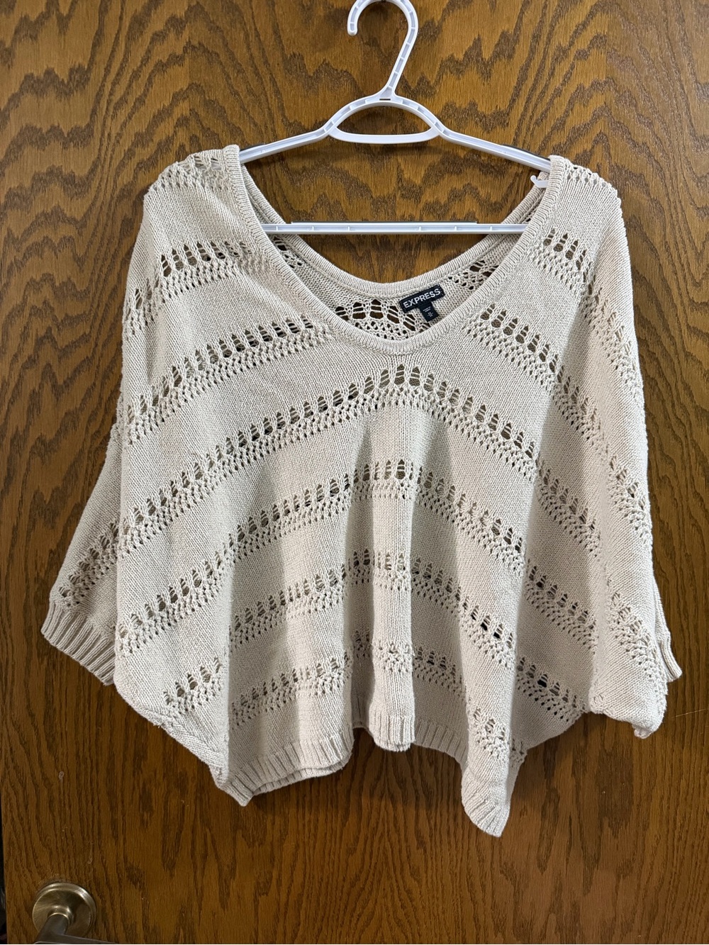 Express Beige Open-Knit V-Neck Women's Sweater size Medium